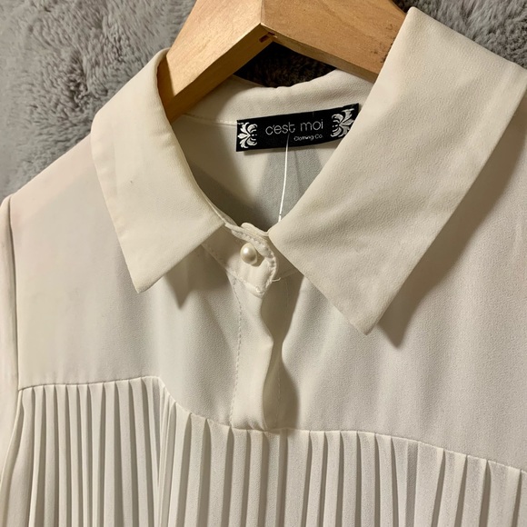 C’est Moi blouse with pearl button detail. - Picture 4 of 5